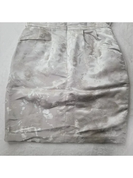 White House Black Market Women's Sleeveless Silver Jacquard Dress Size 4P - Picture 7 of 12